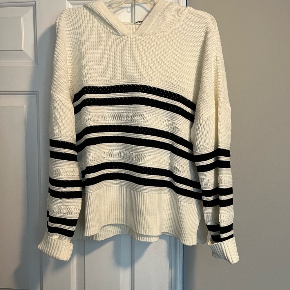 Striped Black and White Women's Sweater with hood